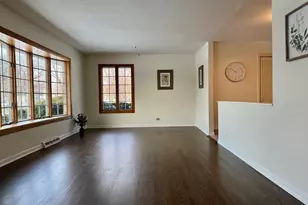 3051 S Scott St, Des Plaines, IL 60018 - Photo 4