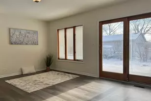 3051 S Scott St, Des Plaines, IL 60018 - Photo 16