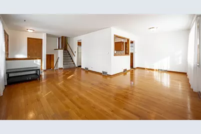 910 E Kimber Drive, Arlington Heights, IL 60005 - Photo 4