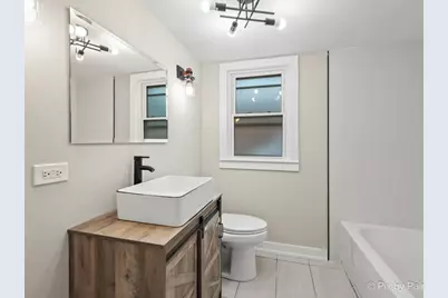 3922 W 59th Place, Chicago, IL 60629 - Photo 14