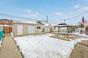 3922 W 59th Pl, Chicago, IL 60629 - Photo 26
