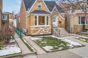 3922 W 59th Pl, Chicago, IL 60629 - Photo 2