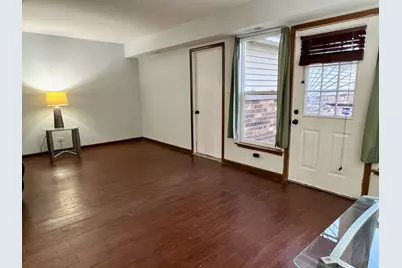 2611 E Martha Place, Burnham, IL 60633 - Photo 4