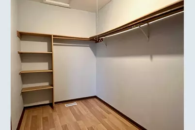 2611 E Martha Place, Burnham, IL 60633 - Photo 14