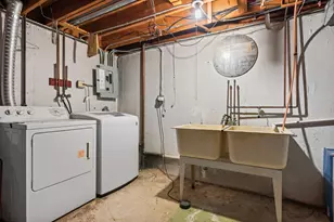 1033 W Ohio St, Glenwood, IL 60425 - Photo 14