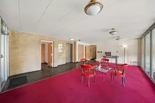 4240 N Keystone Ave, Chicago, IL 60641 - Photo 16