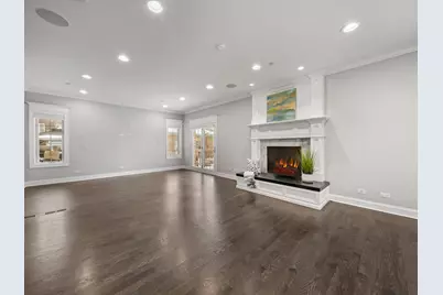 6732 N East Prairie Road, Lincolnwood, IL 60712 - Photo 18