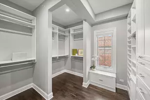 6732 N East Prairie Rd, Lincolnwood, IL 60712 - Photo 30