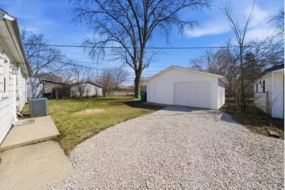 112 Saint Jude Avenue, Joliet, IL 60436 - Photo 38