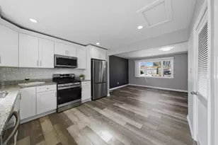 112 St Jude Ave, Joliet, IL 60436 - Photo 12