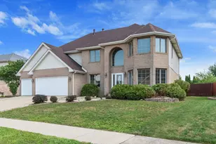 5017 Harbor Ln, Richton Park, IL 60471 - Photo 2