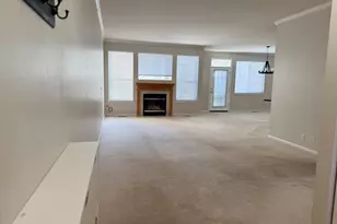 2305 Sandy Creek Dr, Algonquin, IL 60102 - Photo 4