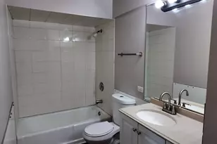 15711 Peggy Ln, Oak Forest, IL 60452 - Photo 14