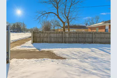 1223 Greenfield Avenue, Waukegan, IL 60085 - Photo 20