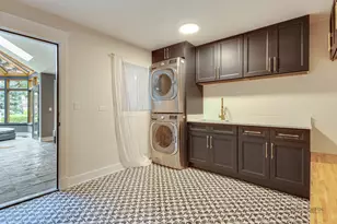 2221 Donegal Dr, Darien, IL 60561 - Photo 26