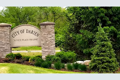 2221 Donegal Drive, Darien, IL 60561 - Photo 6