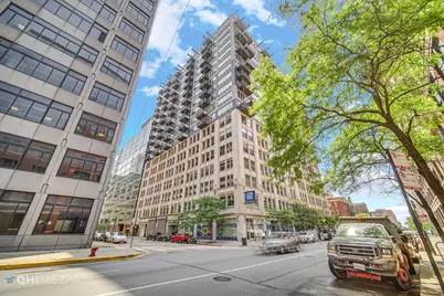 565 W Quincy Street #1805, Chicago, IL 60661 - Photo 1