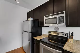 565 W Quincy St, Chicago, IL 60661 - Photo 14