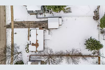 321 E Ardmore Avenue, Roselle, IL 60172 - Photo 40