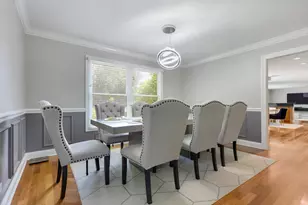 431 E Oakwood Dr, Barrington, IL 60010 - Photo 8