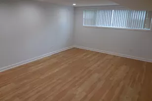 33 N Rammer Ave, Arlington Heights, IL 60004 - Photo 12