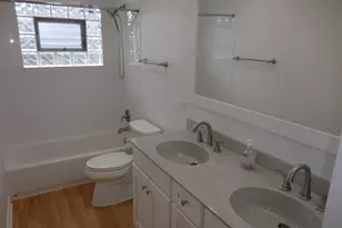 33 N Rammer Ave, Arlington Heights, IL 60004 - Photo 8