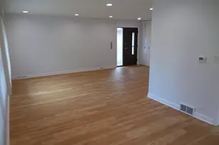 33 N Rammer Ave, Arlington Heights, IL 60004 - Photo 4