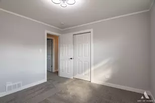 10956 S Nagle Ave, Worth, IL 60482 - Photo 24