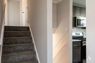 10956 S Nagle Ave, Worth, IL 60482 - Photo 18