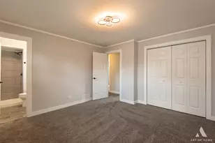 10956 S Nagle Ave, Worth, IL 60482 - Photo 20