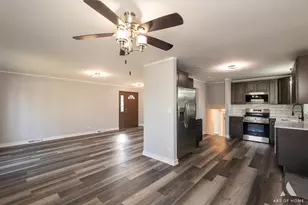 10956 S Nagle Ave, Worth, IL 60482 - Photo 12