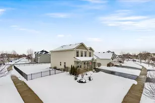 1622 Fairfield Dr, Elburn, IL 60119 - Photo 38