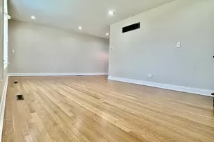 5700 La Palm Dr, Oak Forest, IL 60452 - Photo 4