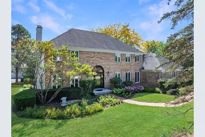 304 Surrey Lane, Lincolnshire, IL 60045 - Photo 2