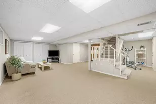 304 Surrey Ln, Lincolnshire, IL 60045 - Photo 48