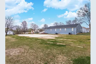 13895 1st Street, Pekin, IL 61554 - Photo 10