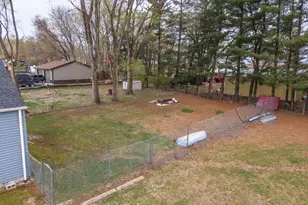 13895 First St, Pekin, IL 61554 - Photo 8