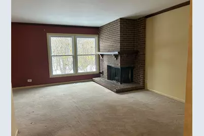 775 Boxwood Lane, Buffalo Grove, IL 60089 - Photo 4