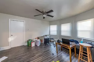 832 Lenox Ave, Waukegan, IL 60085 - Photo 16