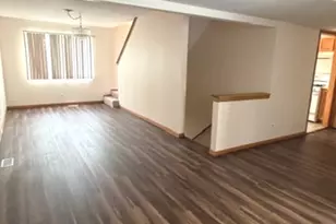 7018 100th St, Chicago Ridge, IL 60415 - Photo 2