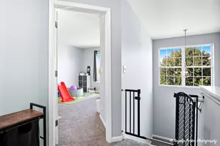 1477 W Sedgewood Ct, Round Lake, IL 60073 - Photo 14