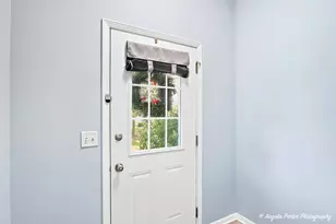 1477 W Sedgewood Ct, Round Lake, IL 60073 - Photo 2