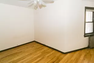 1211 W Elmdale Ave, Chicago, IL 60660 - Photo 12