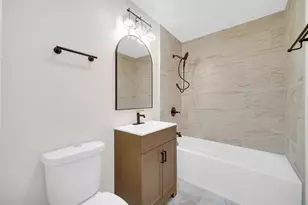 386 Paxton Ave, Calumet City, IL 60409 - Photo 8