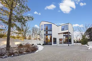 2110 Pfingsten Rd, Northbrook, IL 60062 - Photo 2