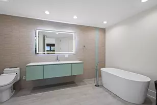 2110 Pfingsten Rd, Northbrook, IL 60062 - Photo 36