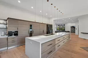 2110 Pfingsten Rd, Northbrook, IL 60062 - Photo 14