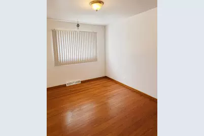 214 Eastgate Avenue, Chicago Heights, IL 60411 - Photo 10