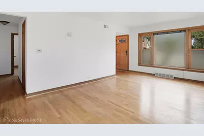 314 E 31st Street, La Grange Park, IL 60526 - Photo 8