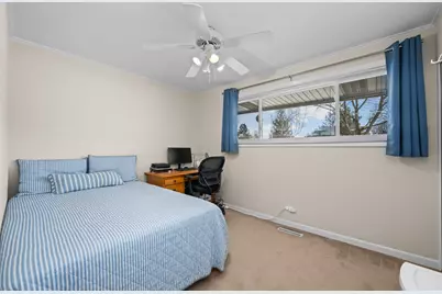 1610 N Chestnut Avenue, Arlington Heights, IL 60004 - Photo 18